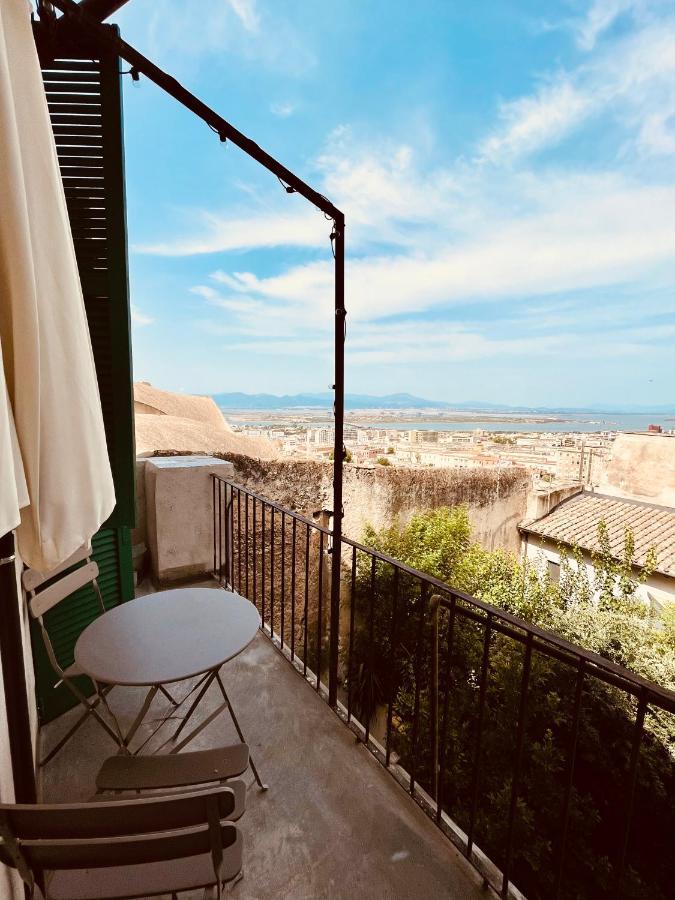 Antica Dimora La Madonnina, Residenza Storica Con Vista Incantevole A Cagliari Apartment ภายนอก รูปภาพ